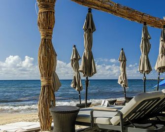 Luciana Hotel & Beach Club - Playa del Carmen - Beach