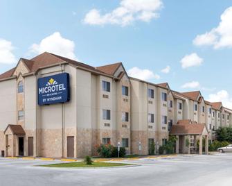 Microtel Inn and Suites Eagle Pass - Eagle Pass - Bygning