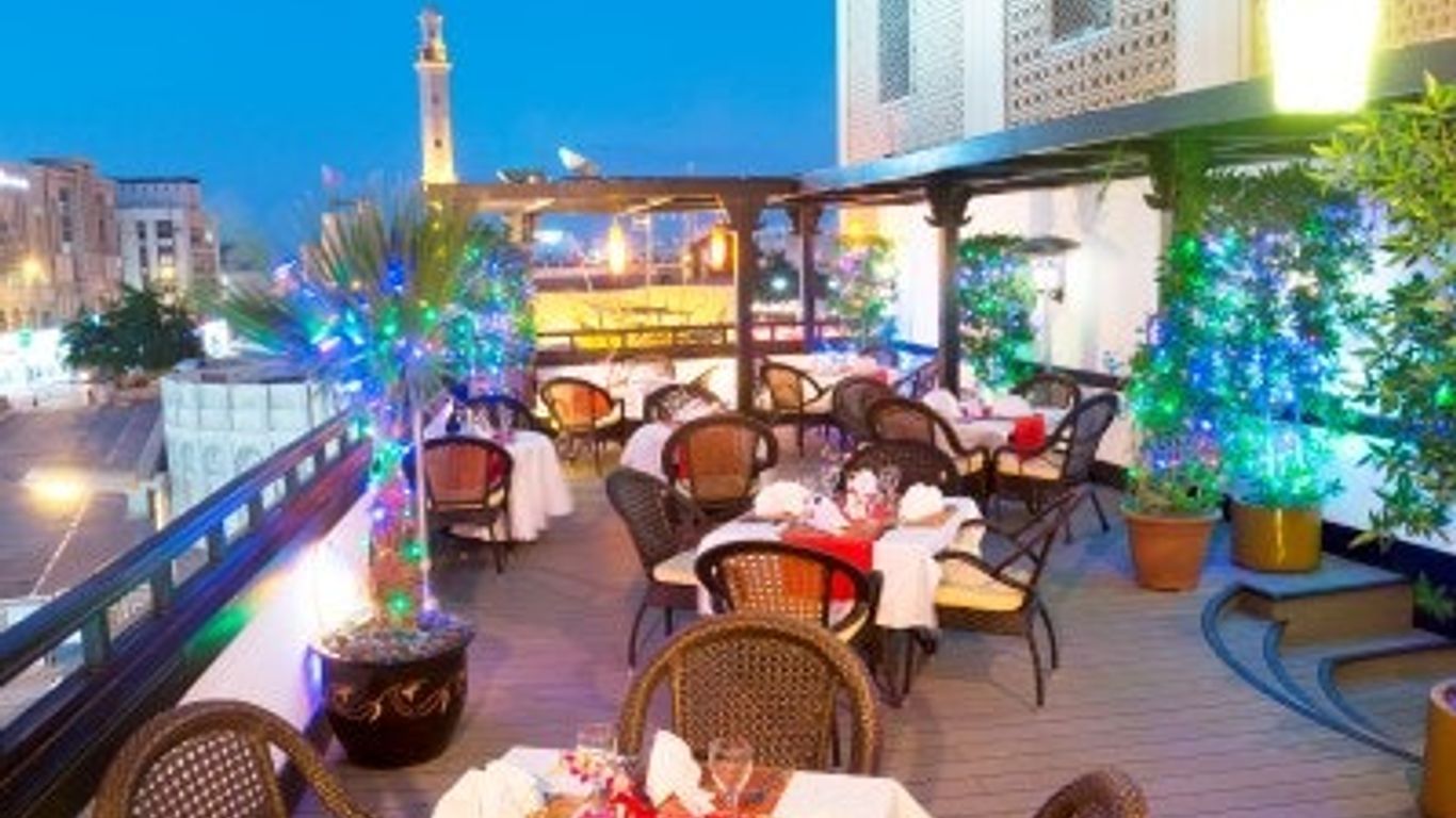Arabian Courtyard Hotel & Spa