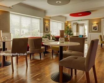 The Park Hotel - Bootle - Restaurant