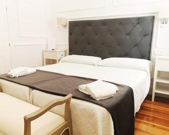 Rua Suites Boutique - Salamanca - Bedroom