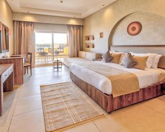 True Beach Resort - Marsa Alam - Makuuhuone