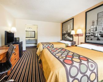 Super 8 by Wyndham Tulsa/Arpt/St Fairgrounds - Tulsa