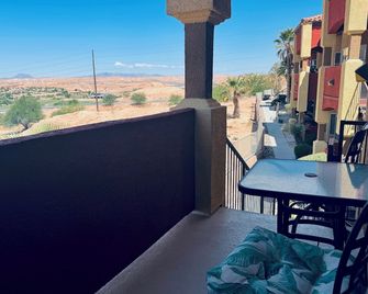 Crow's Nest by Mesquite Vacation Rentals: Stunning Views of Mesquite and 510 in free daily activities - Mesquite - Balcony