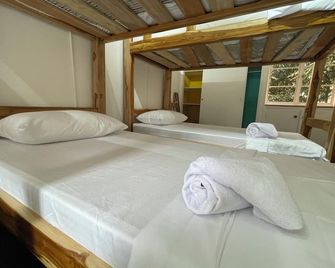 Hostal La Bodeguita del Mundo Laureles - Medellín - Bedroom