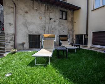 Il Borgo sul Lago di Como - Tremezzo - Patio