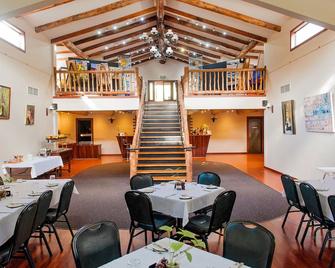 Evedon Lakeside Retreat - Bunbury - Restaurant