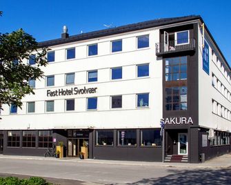 Fast Hotel Svolvær - Svolvær - Rakennus