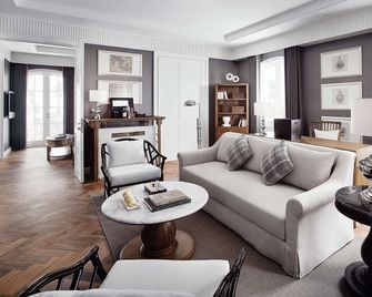 The Sanchaya - Tanjung Pinang - Wohnzimmer