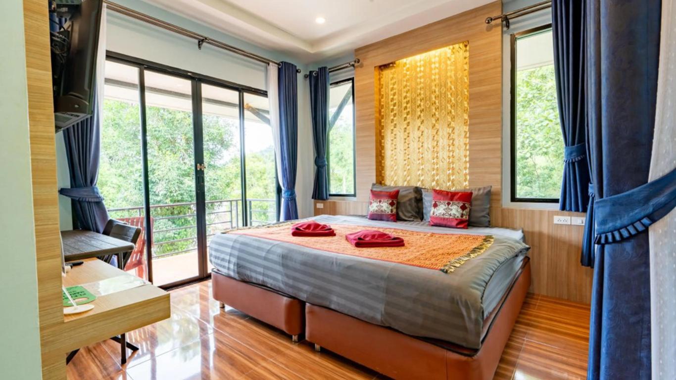 Khaosok Rainforest Resort
