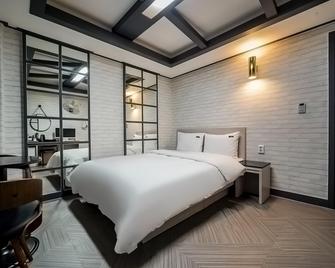 Junggok Hera - Seül - Habitació