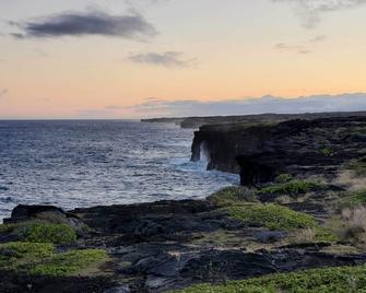The Aloha Green House Retreat with Ocean Views! - Naalehu - Beach