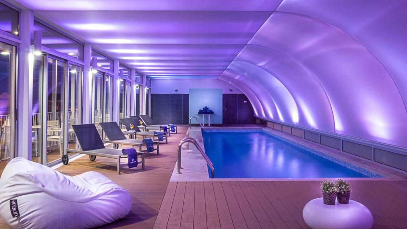 Hotel Baia