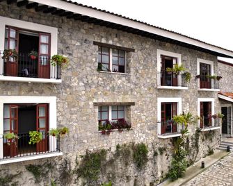 Hotel Boutique La Casona De Don Porfirio - Jonotla - Gebouw