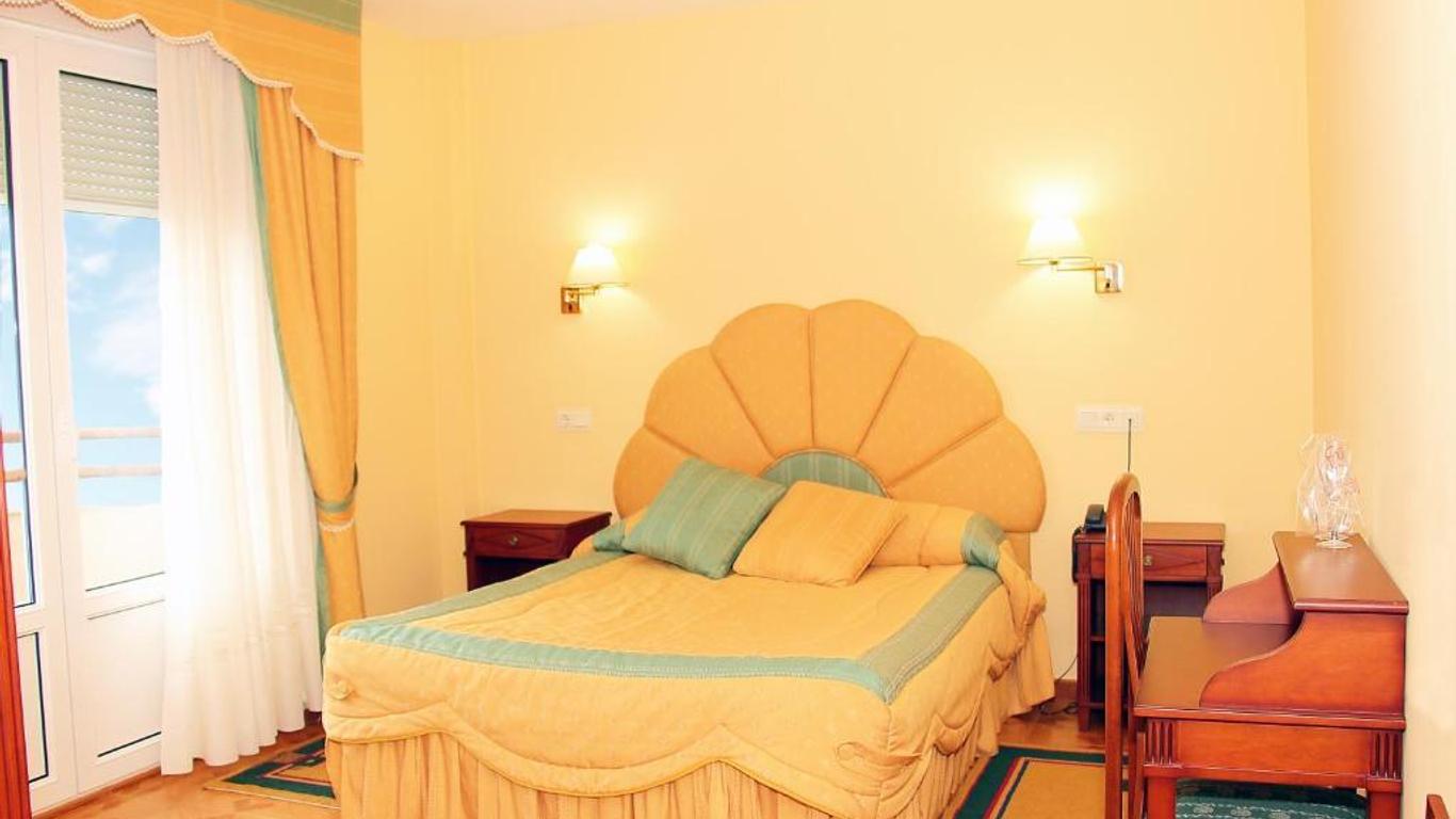 Hotel Avenida III