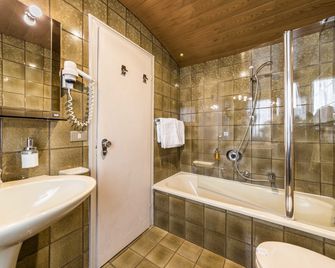 Active Hotel Ancora - Predazzo - Bathroom