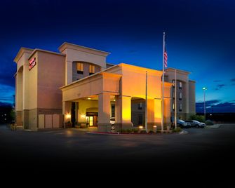 Hampton Inn & Suites Gallup - גאלופ - בניין