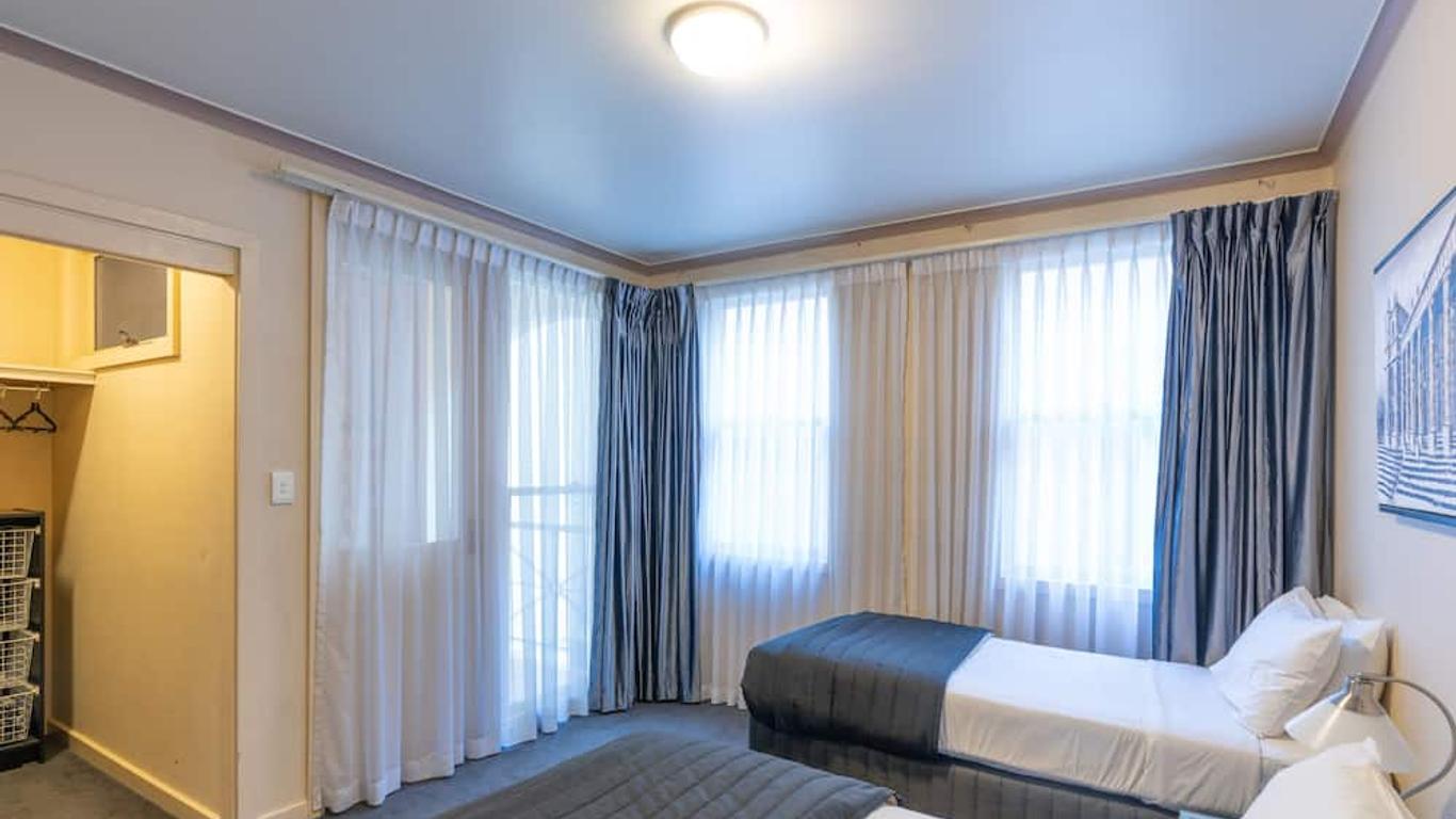 Clocktower Apartment Hotel