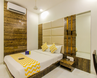 Hotel Magnet - Mumbai - Bedroom