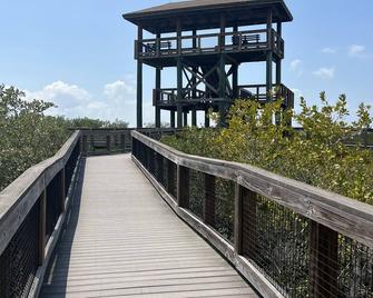 Beach Cottage In Seminole - Seminole - Balcony