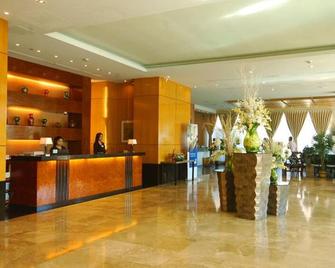 Sotogrande Hotel and Resort - Lapu-Lapu City - Recepción