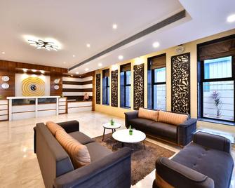 VITS Sagar Plaza, Pune Chakan - Chākan - Lobby