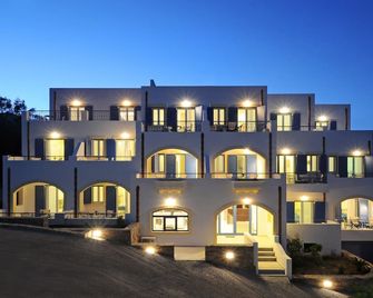 Anatoli Hotel - Agia Pelagia - Gebouw
