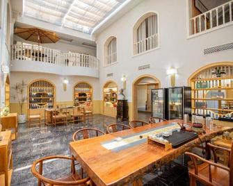 Jinling Yuntai Hotel International - Lianyungang - Restaurant