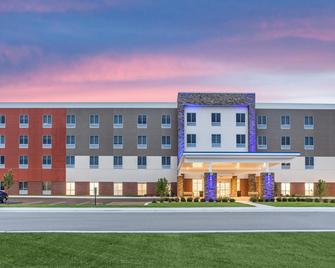 Holiday Inn Express & Suites Ottawa - Ottawa - Building