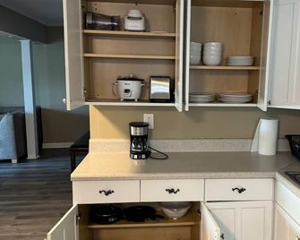 Charming 4-bedroom Lakeshore cottage - Jackson - Cocina