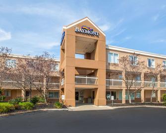 Baymont by Wyndham Canton - Canton - Edificio