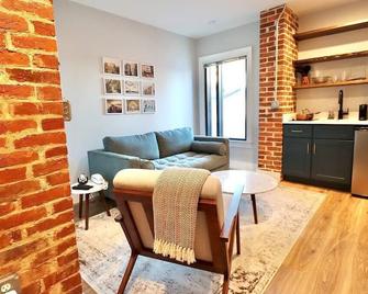 The Jefferson Suite at Prince Street Inn - אלכסנדריה - סלון