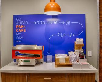 Holiday Inn Express & Suites Charlottetown By IHG - שרלוטאון - מסעדה