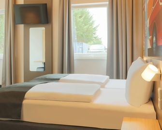 B&b Hotel Bruchsal-karlsdorf - Karlsdorf-Neuthard - Habitación