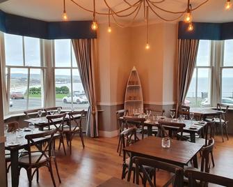 Delmont Hotel - Scarborough - Restaurant