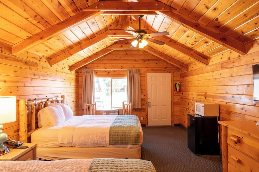 بريس كانيون إن - تروبيك - غرفة نوم