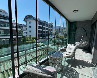 Luxury Residence in Alanya Oba - Alanya - Balkon