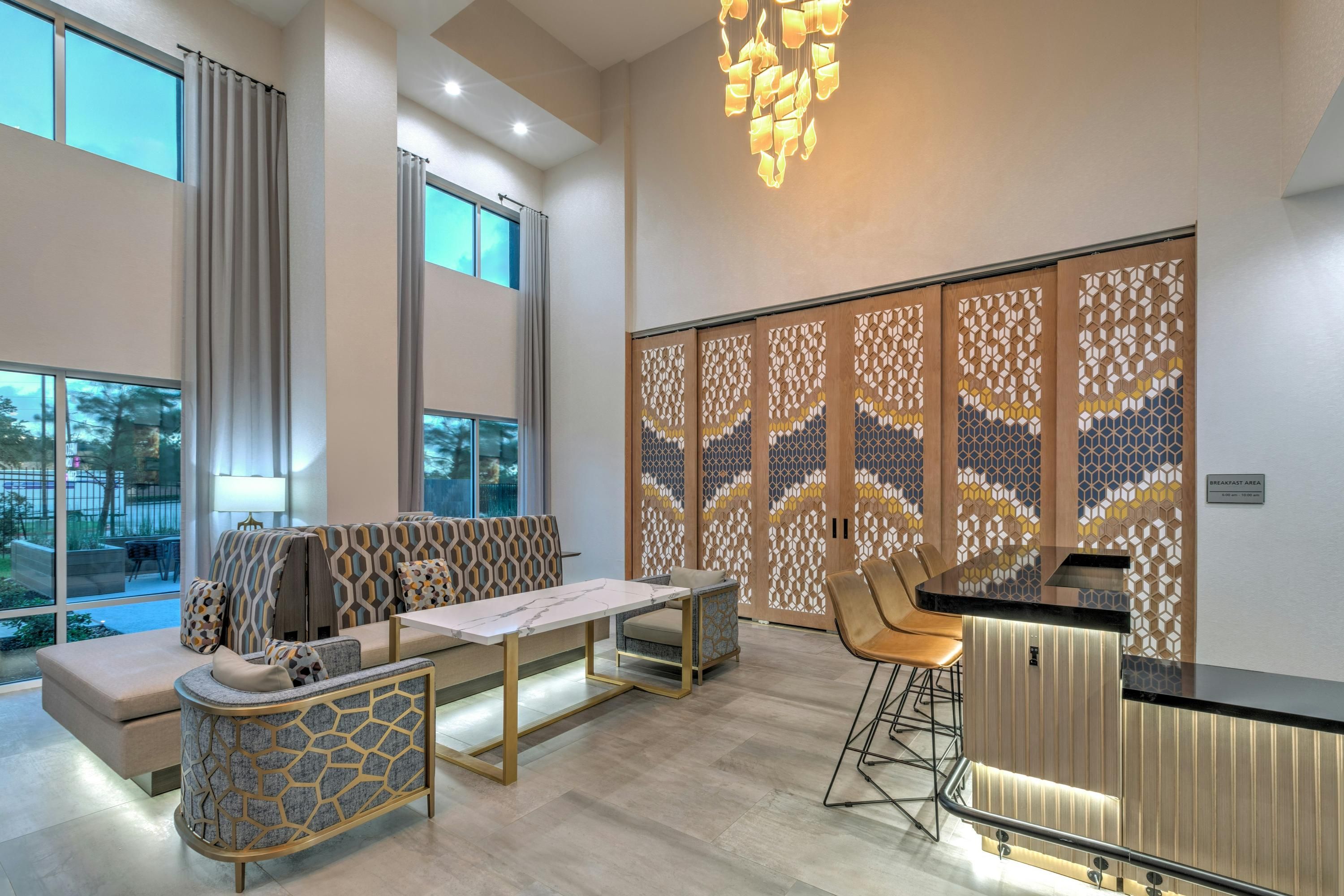 Hampton Inn & Suites by Hilton Shenandoah The Woodlands - Shenandoah - Salónek