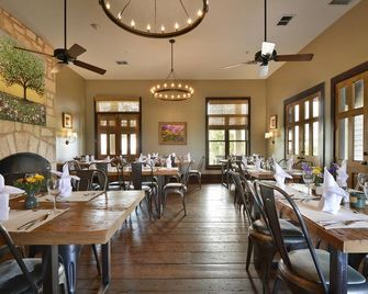 Sage Hill Inn & Spa - Kyle - Restaurante