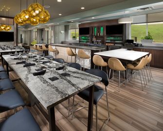 Holiday Inn & Suites Arden - Asheville Airport By IHG - Arden - Ресторан