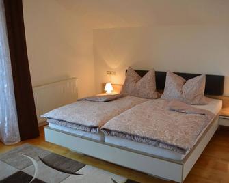 Haus letzte Rose - Rieden am Forggensee - Bedroom