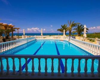 Katerina Hotel - Kanali - Piscina