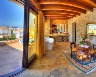 Hotel Porfirio - Zahara de los Atunes