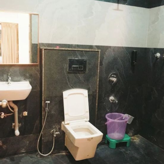 Hotel Sahara Residency image 1