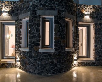 Lagadi Suites By K&k - Mesaria