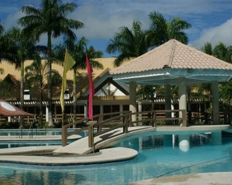 Pineapple Island Resort - Daet - Pool