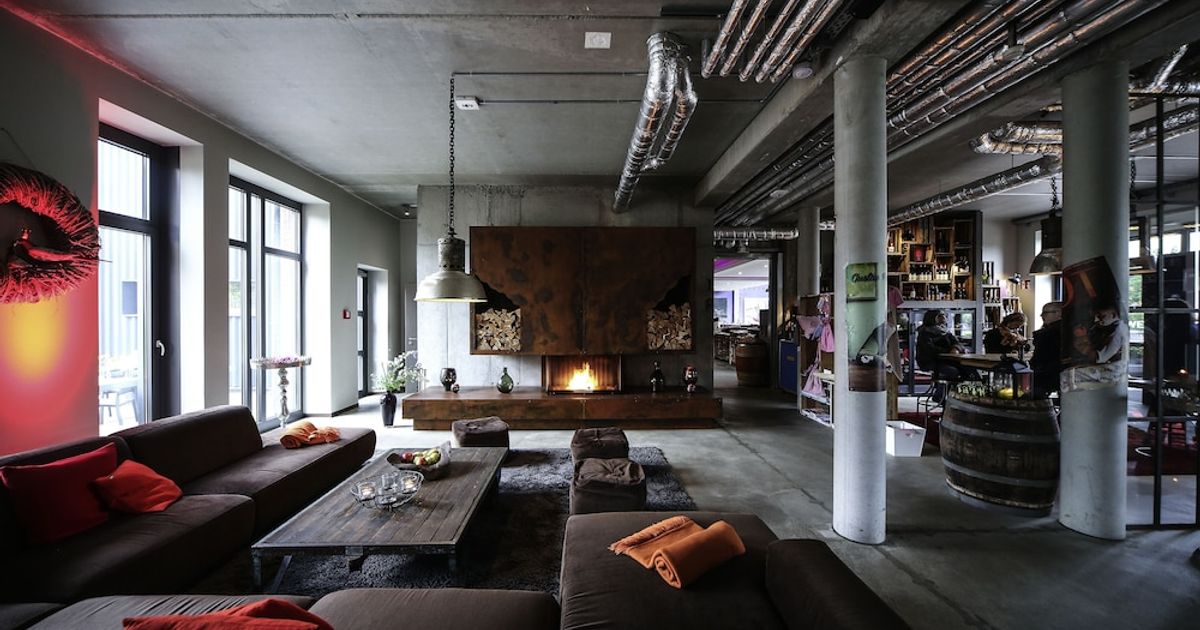 Altes Stahlwerk Business & Lifestyle Hotel from $133. Neumünster Hotel