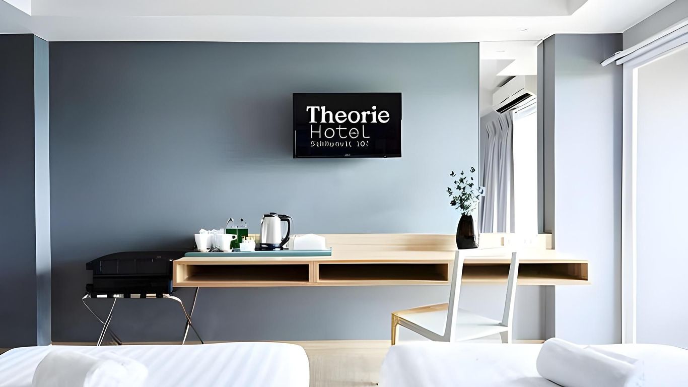 Theorie Hotel Sukhumvit 107 By Slh