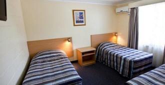 All Seasons Motor Lodge - Dubbo - Bedroom