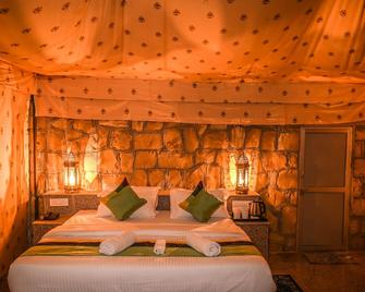 The Carvaan Resort - Jaisalmer - Phòng ngủ